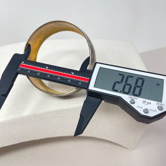 Etched Elephant Brass Bangle Bracelet Novelty Animal Jungle‎ Safari - Picture 10 of 11